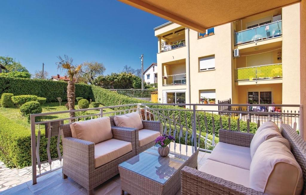Apartman Viskovo-Opatija 4* Apartment Luaran gambar