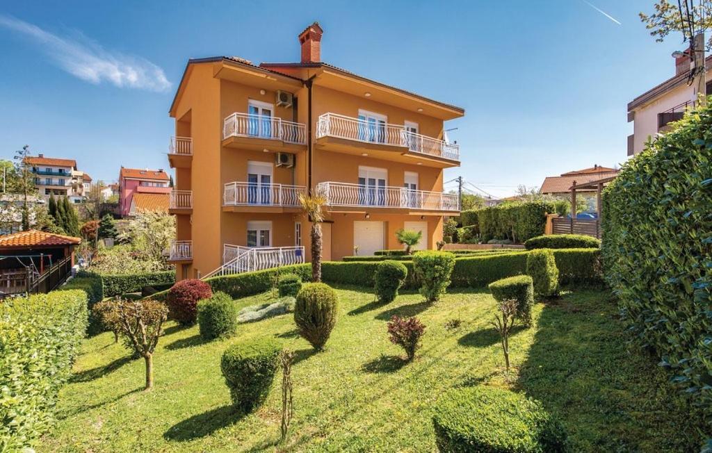 Apartman Viskovo-Opatija 4* Apartment Luaran gambar