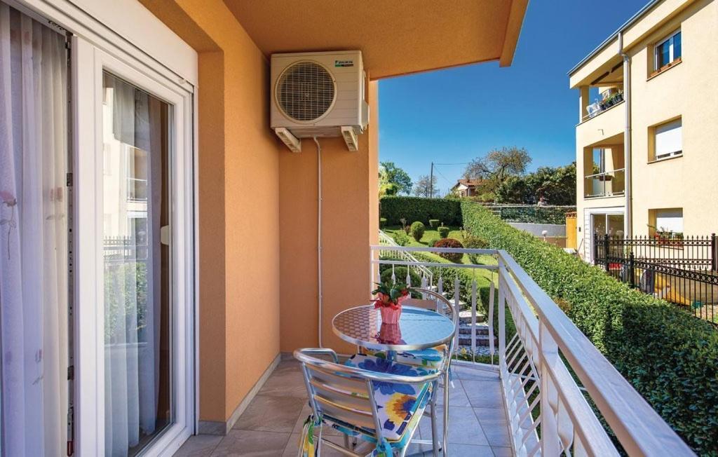 Apartman Viskovo-Opatija 4* Apartment Luaran gambar